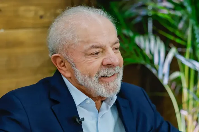 Presidente Lula assina medida provisória que permite uso do FGTS para financiar hospitais filantrópicos e entidades ligadas ao SUS, com expectativa de R$ 4 bilhões em crédito e juros reduzidos.