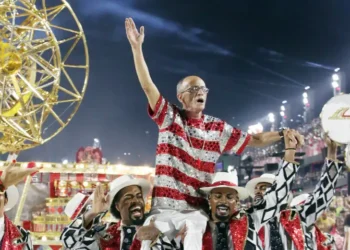 Unidos da Viradouro conquista o título do Carnaval do Rio 2026 com enredo em homenagem ao mestre de bateria Ciça; Beija-Flor e Vila Isabel ficam em segundo.