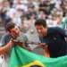 João Fonseca e Marcelo Melo vencem a final de duplas do Rio Open por 2 sets a 1 e garantem o título no torneio ATP 500 disputado no Rio de Janeiro.
