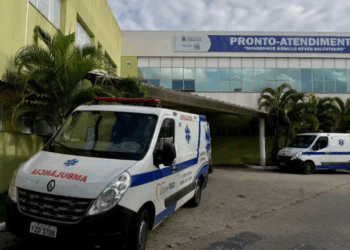 Menino de 2 anos morre afogado em piscina em Cariacica e madrasta adolescente é apreendida