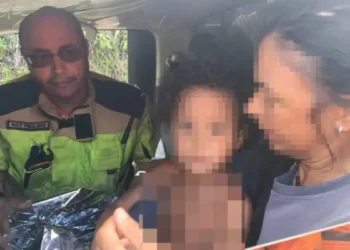 Menina de 4 anos que desapareceu em área de mata em Jeceaba, na Grande BH, é encontrada com vida após 48 horas de buscas realizadas por bombeiros, policiais e voluntários.