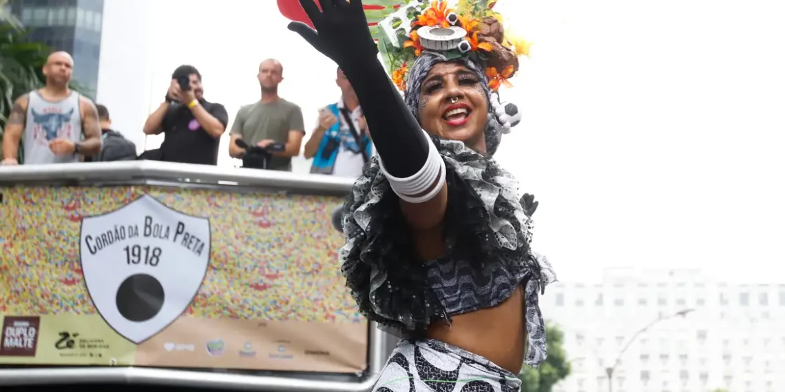 Prefeitura do Rio anuncia construção de centro cultural para o Cordão da Bola Preta. Espaço terá capacidade para 1.200 pessoas e obras começam neste ano.