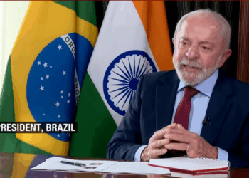 Em entrevista à India Today TV, Lula defende regulação global e rígida da inteligência artificial, fortalecimento da ONU, papel do BRICS e ampliação da parceria Brasil-Índia.