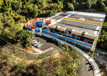 Rede municipal de ensino de Vitória inicia o ano letivo nesta quarta-feira (4) para mais de 40 mil estudantes, com escolas reformadas, alimentação reforçada e ensino integral ampliado.
