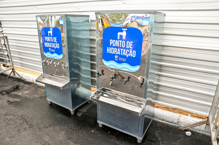 Prefeitura de Vitória orienta foliões sobre cuidados com o calor, saúde sexual e prevenção de ISTs durante o Carnaval, com testagem rápida e serviços disponíveis na cidade.