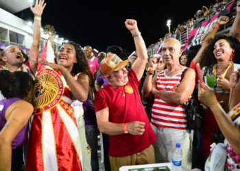 Mocidade Unida da Glória é campeã do Carnaval de Vitória 2026 com desfile sobre Teresa da Baviera e alcança o nono título de sua história.