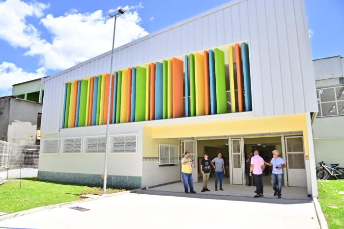 Novo Cmei Geisla da Cruz Militão será inaugurado neste sábado em Vitória, com estrutura moderna, ensino integral e ampliação de vagas na educação infantil.