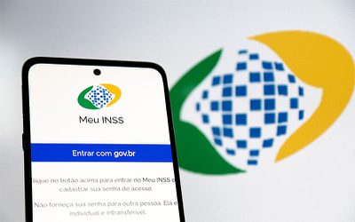 Dataprev conclui migração tecnológica e normaliza serviços do Meu INSS e da Central 135 a partir desta segunda (2). Simulador de aposentadoria será liberado na quarta (4).