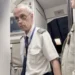 Latam demite piloto preso em São Paulo acusado de chefiar uma rede de abuso sexual infantil. Empresa diz colaborar com as autoridades enquanto investigações seguem em andamento.