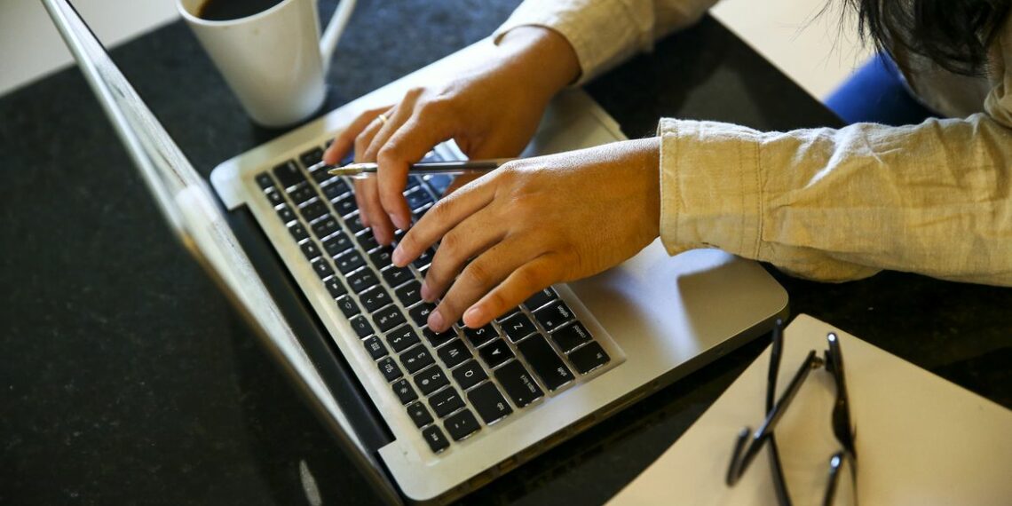 Programa Lideranças Femininas na Gestão Pública abre inscrições até 13 de março e oferece curso de liderança no Insead, na França, com despesas custeadas pela CAIXA.