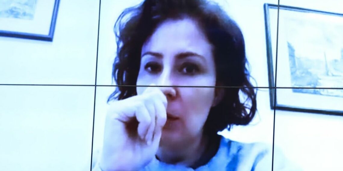 Justiça da Itália aprova extradição de Carla Zambelli após condenações no STF. Caso ainda permite recurso e depende de decisão final do governo italiano.