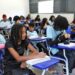 Estudantes da rede pública começam a receber a primeira parcela de 2026 do programa Pé-de-Meia. Pagamentos seguem calendário por mês de nascimento.