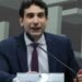Gabriel Galípolo afirma que o Brasil está mais preparado que outros países para lidar com a alta do petróleo. BC vê pressão na inflação e desaceleração da economia.