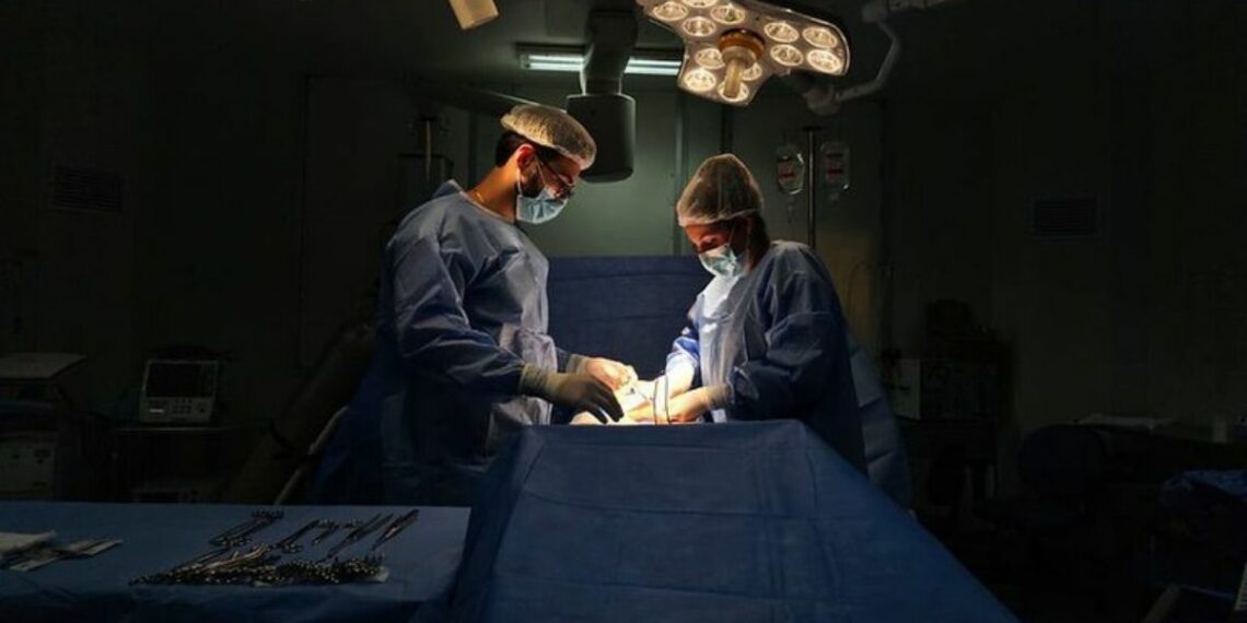 SUS promove maior mutirão da saúde da mulher no Brasil, com 230 mil procedimentos em 516 cidades. Ação inclui cirurgias, exames e acesso a contraceptivos.