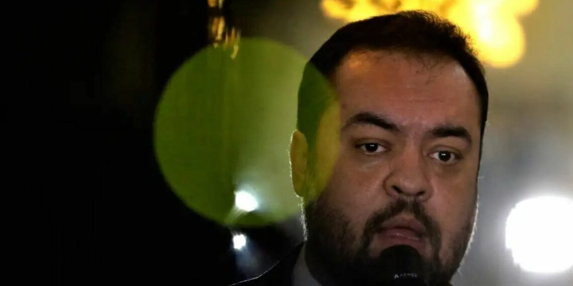 TSE condena Cláudio Castro por abuso de poder nas eleições de 2022 e o torna inelegível por oito anos. Cabe recurso.