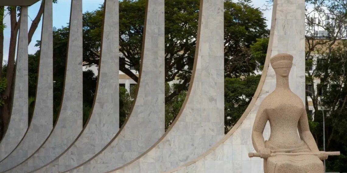 STF condena deputados do PL por corrupção passiva em esquema envolvendo liberação de emendas parlamentares.