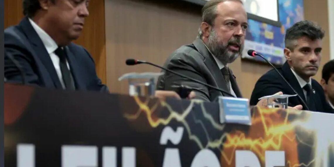 Leilão de reserva de capacidade de 2026 contrata quase 19 mil MW e movimenta mais de R$ 500 bilhões para reforçar o sistema elétrico brasileiro.