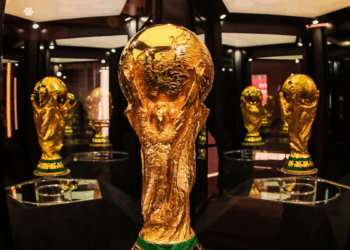 FIFA decide manter jogos do Irã nos EUA na Copa 2026 mesmo após tensão política e questionamentos de segurança.