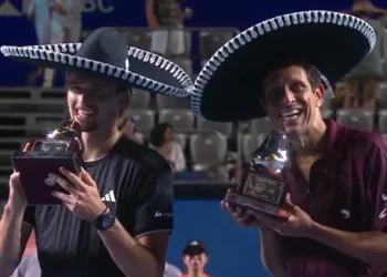 Marcelo Melo e Alexander Zverev conquistam o título de duplas do ATP 500 de Acapulco. Brasileiro soma 42º troféu e volta ao top 50 do ranking.