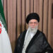 Ali Khamenei, líder supremo do Irã desde 1989, morre aos 86 anos. Religioso e político, marcou a Revolução Islâmica e a política externa iraniana.