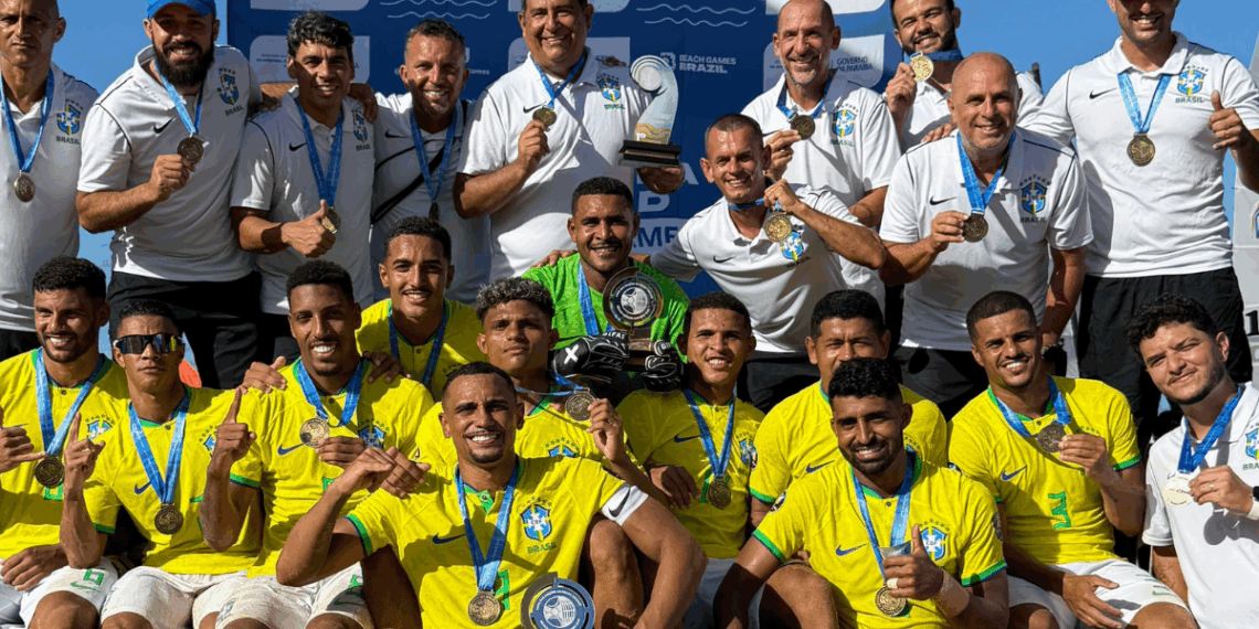 Brasil vence Japão por 7 a 1 e garante título da Copa das Nações de Beach Soccer com campanha invicta.