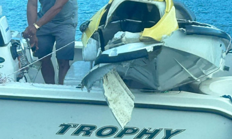 Empresário de 35 anos morre após colisão entre jet skis na Baía de Vitória. Marinha do Brasil investiga o acidente ocorrido próximo à Ponte da Passagem.