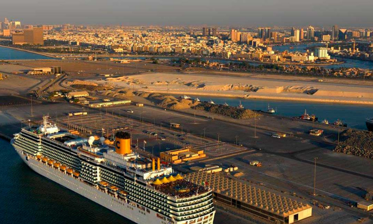 Grupo de 21 capixabas que estava em cruzeiro no Golfo Pérsico retorna ao Espírito Santo após ficar retido em Dubai por causa do conflito no Oriente Médio.