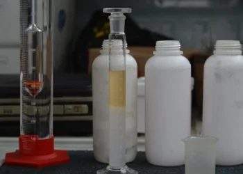 CNA solicita ao governo elevar mistura de biodiesel no diesel de 15% para 17% para reduzir impactos da alta do petróleo e fortalecer segurança energética do Brasil.