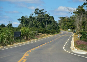 O deputado Lucas Polese apresentou o PL 840/2025 para reduzir a Taxa de Vistoria do DER-ES e estabelecer prazo máximo de 30 dias para análise de projetos em faixas de domínio no Espírito Santo.