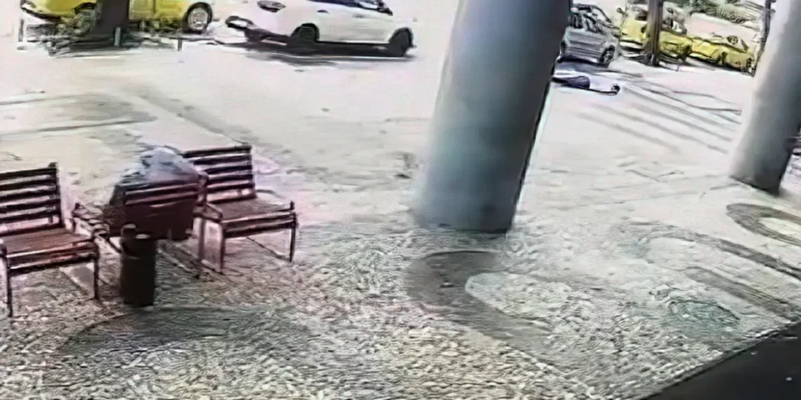 Policial militar e dois comparsas são condenados a 30 anos pela morte do advogado Rodrigo Crespo no Centro do Rio; crime teria ligação com interesses de organização ligada a apostas ilegais.