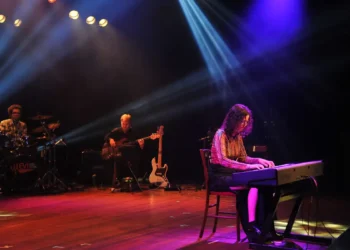 Estudo da UBC mostra que mulheres receberam apenas 10% dos direitos autorais da música em 2025 e ainda enfrentam desigualdade na indústria.