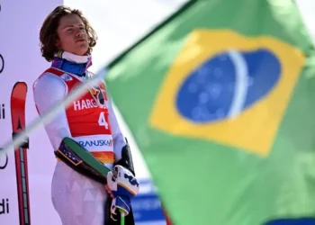 Lucas Pinheiro Braathen vence etapa da Copa do Mundo de esqui alpino na Eslovênia e segue na disputa pela liderança do ranking do slalom gigante.