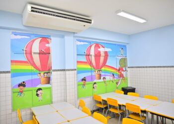 Prefeitura de Vitória entrega Cmei Zélia Vianna de Aguiar totalmente reformado e climatizado no bairro Santa Luiza após investimento de mais de R$ 3,5 milhões.