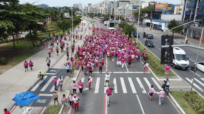 OAB-ES e Prefeitura de Vitória promovem ato “Todos por Elas” na Orla de Camburi neste 8 de março, com caminhada simbólica e serviços de apoio às mulheres.