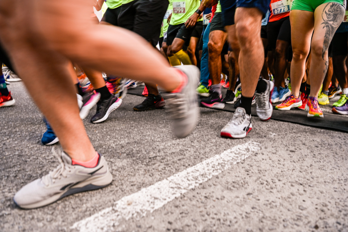 Corrida e Caminhada da Mulher 2026 abre inscrições em Vitória. Evento será realizado em 29 de março com percursos de 3 km, 5 km e 10 km.
