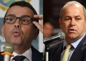 Alexandre de Moraes determina transferência de Domingos Brazão e Rivaldo Barbosa para presídio em Gericinó, no Rio. Ambos foram condenados no caso Marielle Franco.