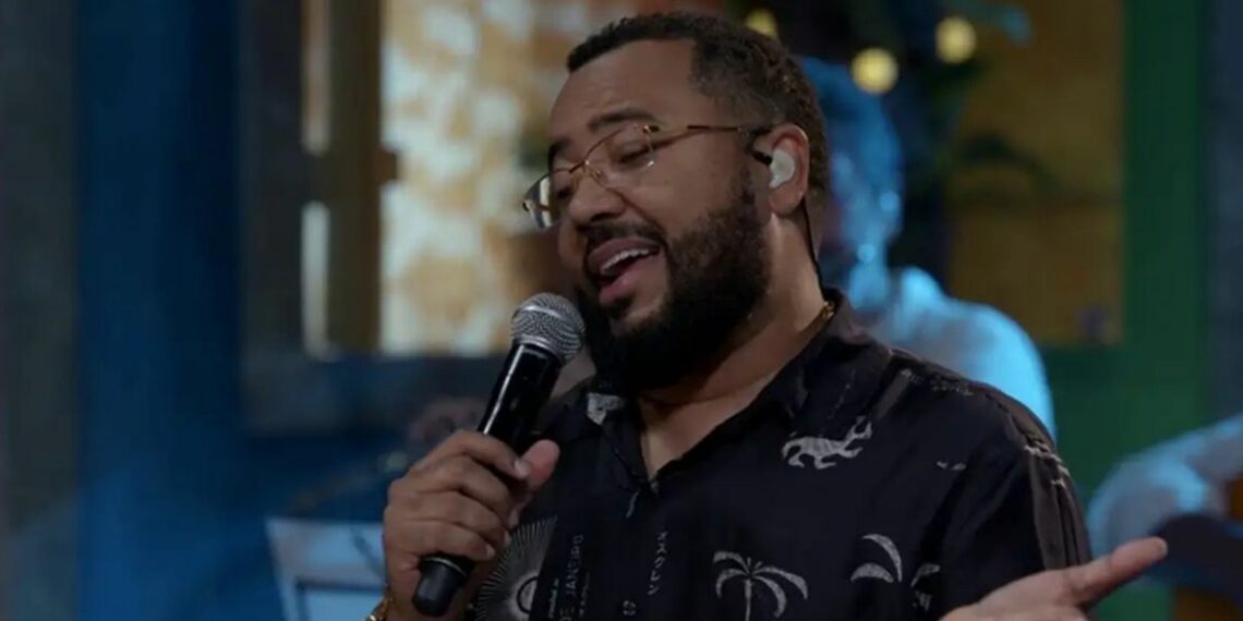 Dudu Nobre participa do Samba na Gamboa neste domingo (26), às 13h, na TV Brasil, com sucessos da carreira e histórias marcantes do samba brasileiro.