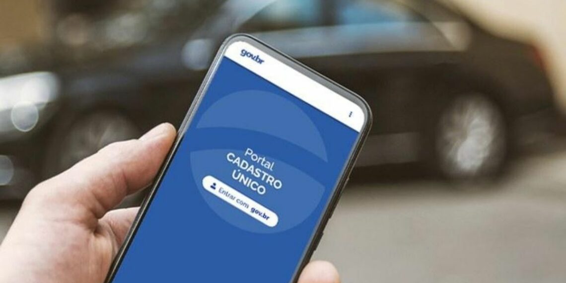 Cadastro Único completa 25 anos em 2026 como principal porta de entrada para programas sociais no Brasil, com ações em diversas regiões.