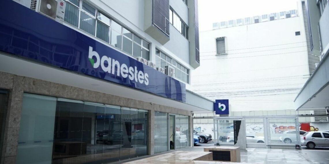 Banestes realiza Feirão Zera Dívida no ES com até 100% de desconto em juros e parcelamento em até 120 meses. Confira datas e cidades.
