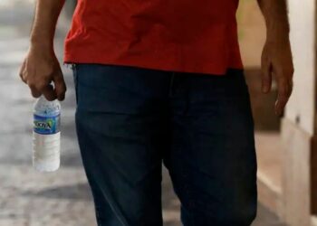 Inmet emite alerta vermelho para onda de calor no Sul e Centro-Oeste, com risco à saúde e previsão de temporais no Rio Grande do Sul.