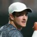 João Fonseca estreia com vitória no Masters 1000 de Monte Carlo, encerra jejum brasileiro de 14 anos e avança à segunda rodada.