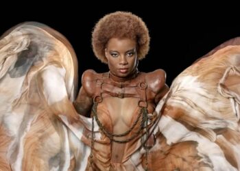 Rio Fashion Week 2026 volta após uma década com mostra que reconhece o carnaval como alta-costura e celebra estilistas brasileiros.