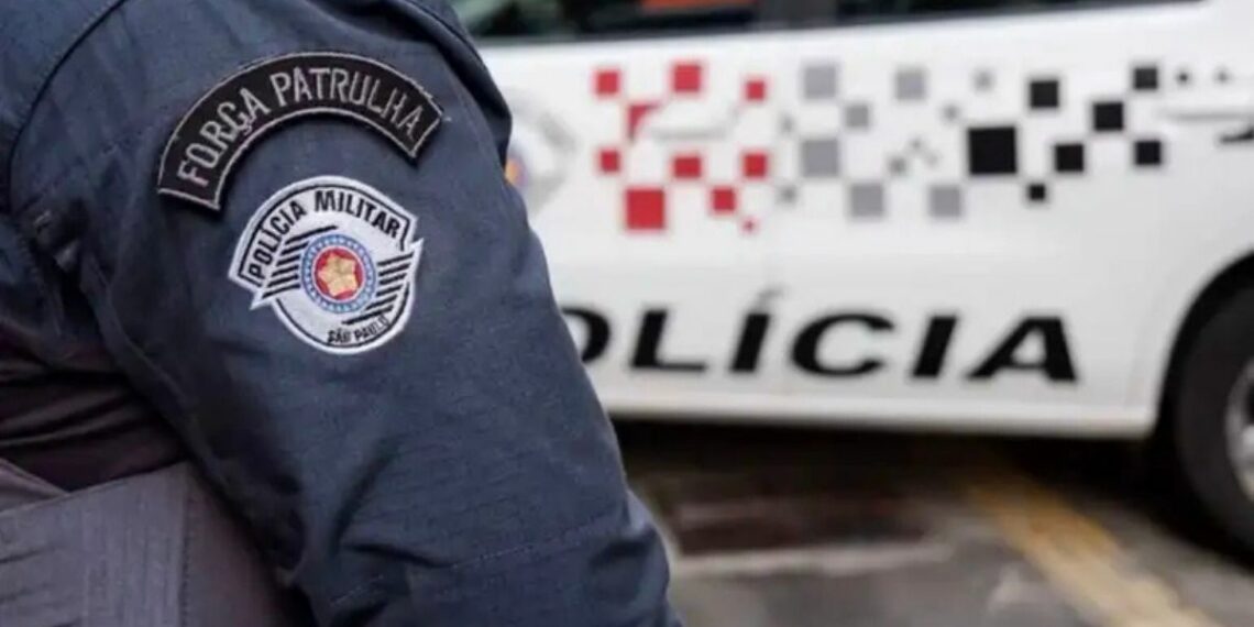 Policial militar é suspensa pela Justiça após morte de Thawanna Salmázio em São Paulo; decisão impõe restrições e aponta indícios de uso desproporcional da força.