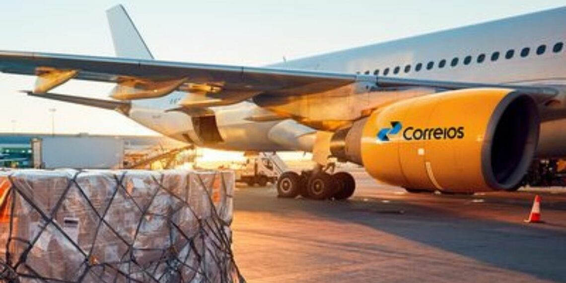 Correios modernizam exportações com novo sistema integrado que agiliza envios internacionais e beneficia pequenas e médias empresas brasileiras.