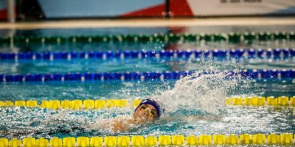 Programa Bolsa Atleta atinge recorde histórico com mais de 11 mil beneficiários em 2026, ampliando incentivo ao esporte no Brasil.