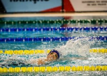 Programa Bolsa Atleta atinge recorde histórico com mais de 11 mil beneficiários em 2026, ampliando incentivo ao esporte no Brasil.