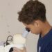 Estudante do Espírito Santo é finalista do TeenTech Awards 2026 com projeto de bioplástico produzido a partir de algas para combater a poluição.