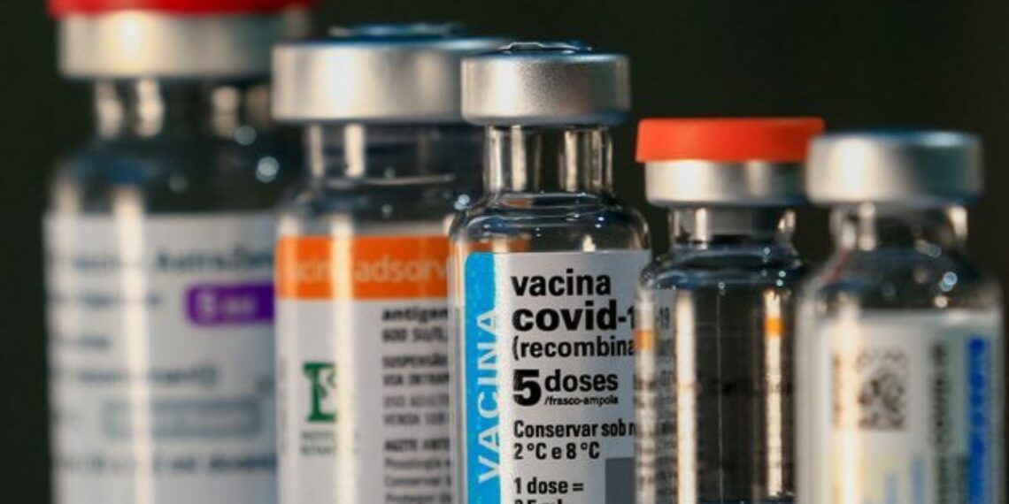 Ministério da Saúde distribui mais 2,2 milhões de doses da vacina contra Covid-19, garantindo estoque nacional e reforçando a proteção de grupos vulneráveis.