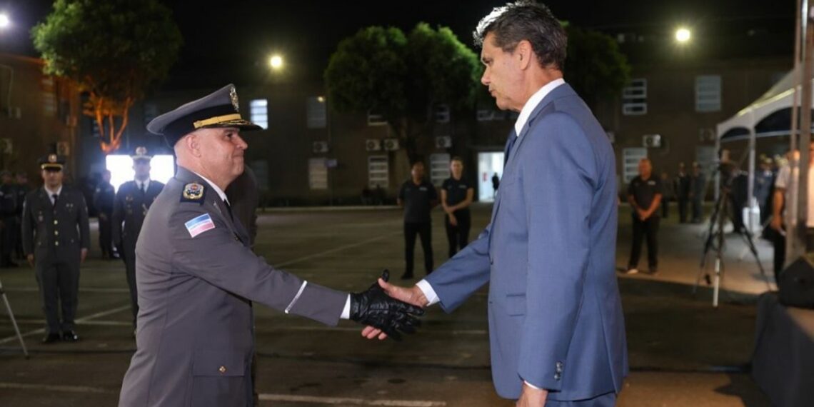 Mudança no comando da PMES marca história com primeira mulher na liderança e reforça prioridade da segurança no governo Ricardo Ferraço.