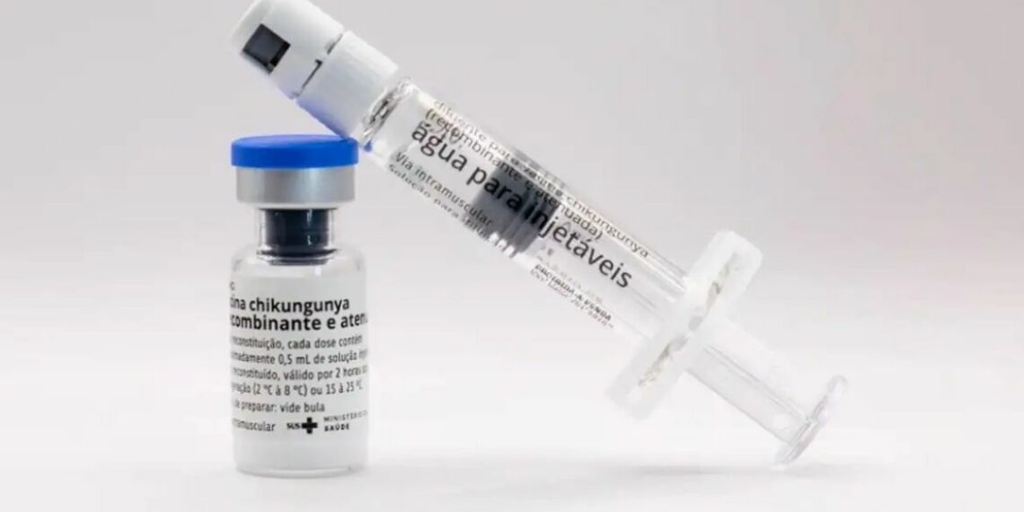 Dourados inicia vacinação contra chikungunya para conter surto da doença, com meta de imunizar 43 mil pessoas.